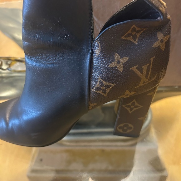 Louis Vuitton Shoes - Louis Vuitton Black and Brown Heeled Boots